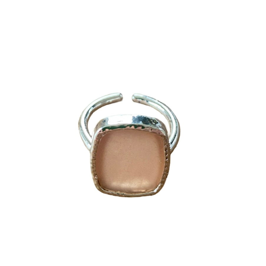 Ring Mondstein