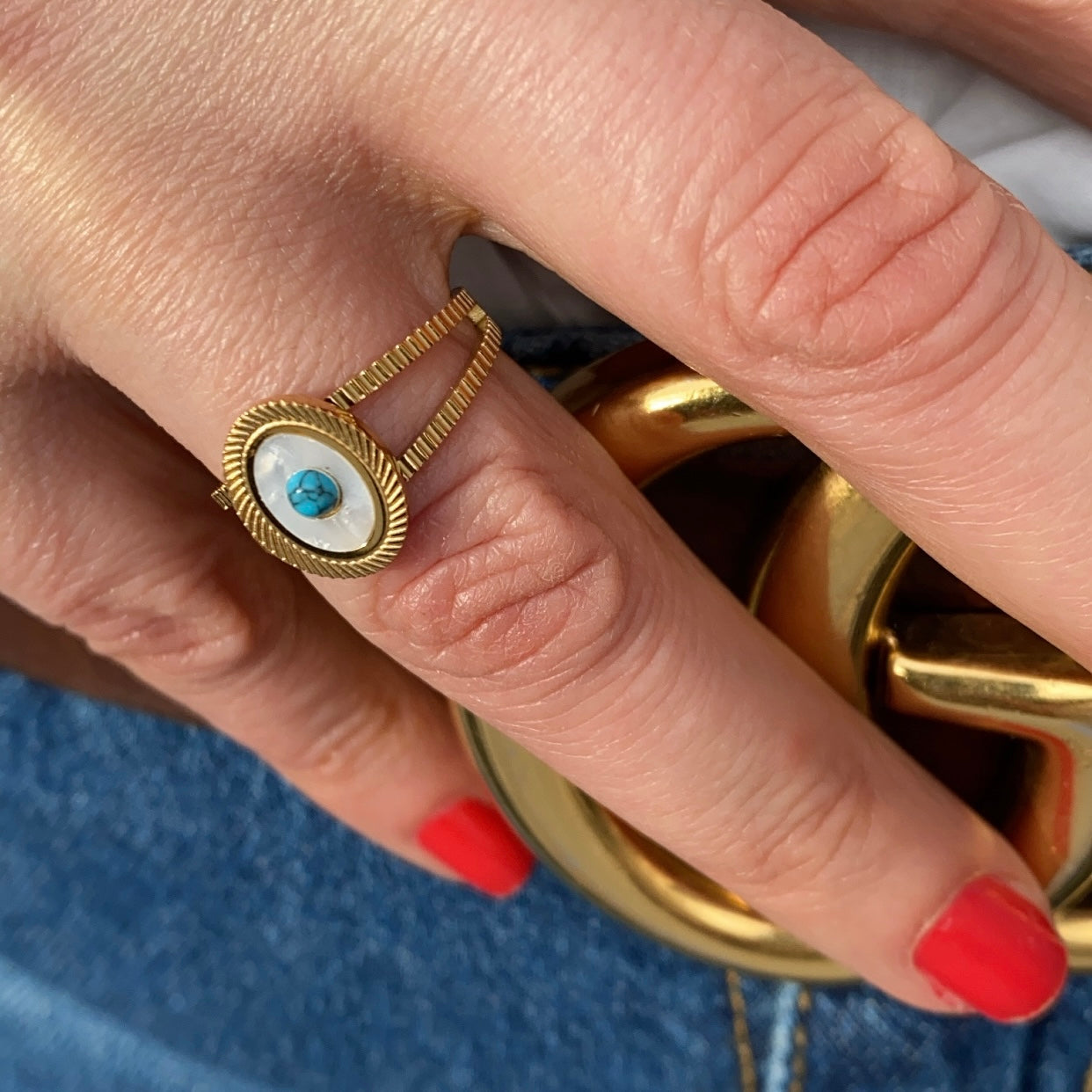 Ring Ocean